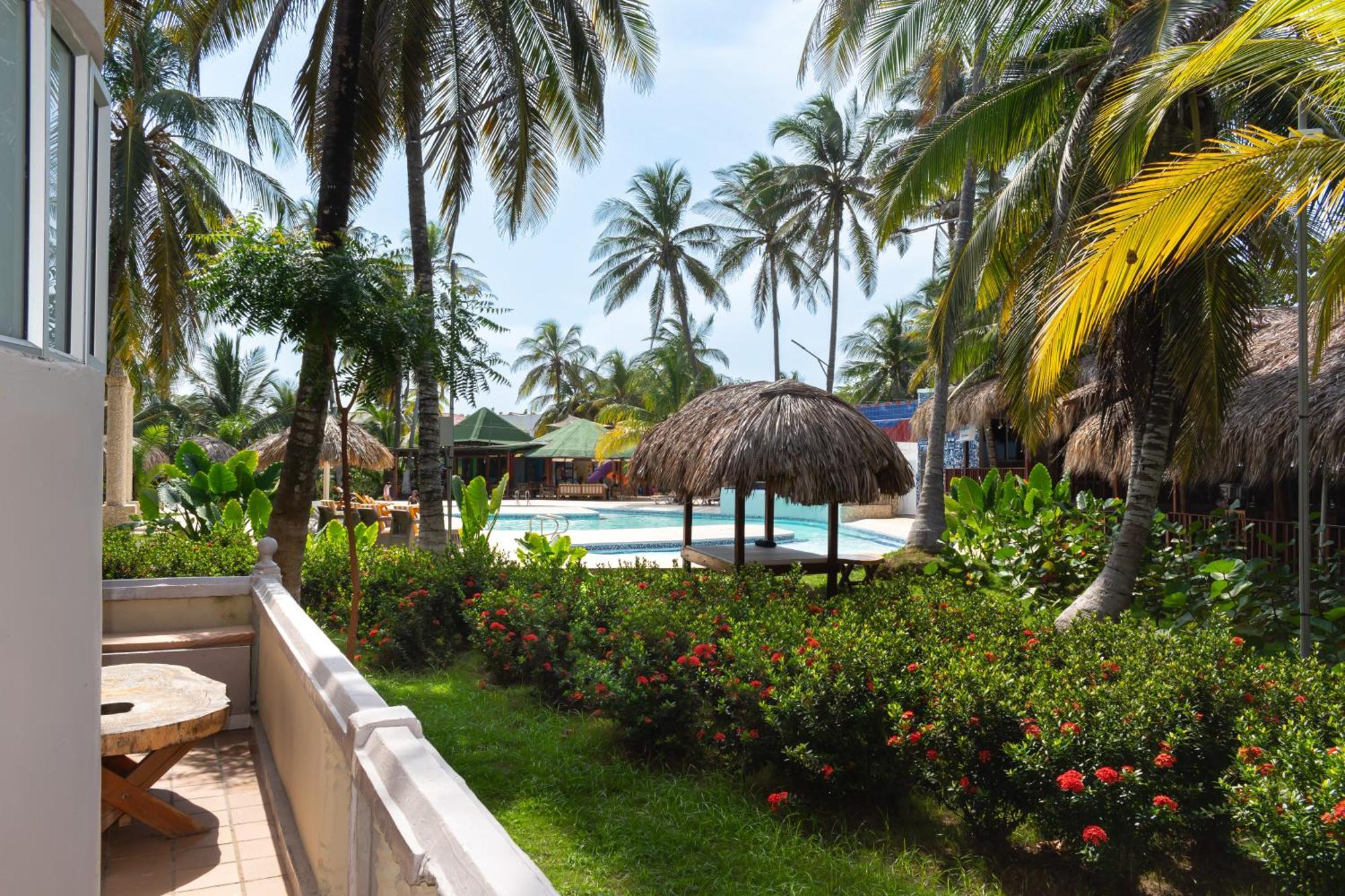 Hotel Playa Palmeras Cartagena - Via Al Mar — Fotos 1